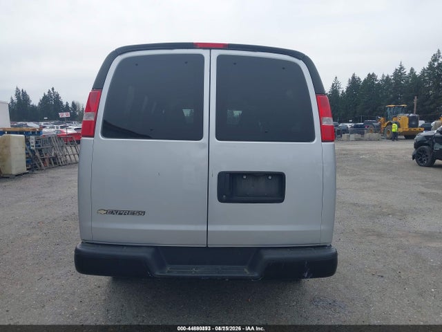 1GNWGEFG5H1100678 Chevrolet Express 2500 Ls