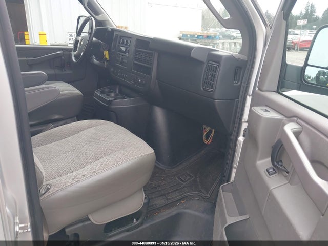 1GNWGEFG5H1100678 Chevrolet Express 2500 Ls