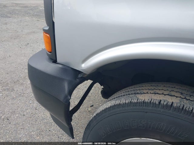 1GNWGEFG5H1100678 Chevrolet Express 2500 Ls