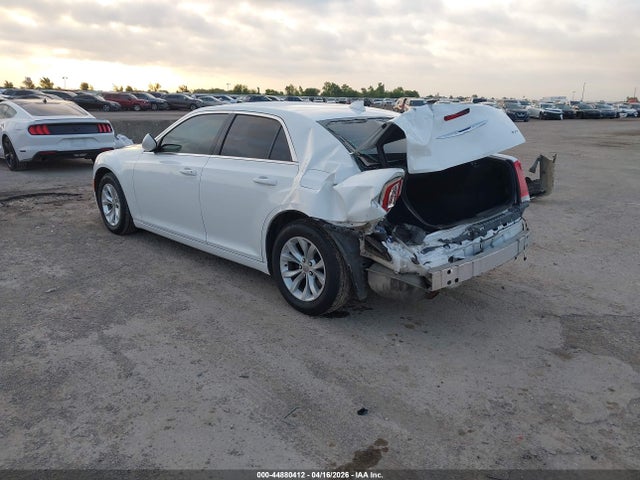 Aukcja sprzedaży 2015 Chrysler 300 Limited, vin: 2C3CCAAG7FH755211, numer aukcji: 44880412
