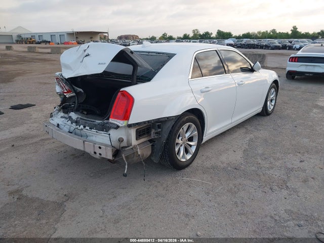 Aukcja sprzedaży 2015 Chrysler 300 Limited, vin: 2C3CCAAG7FH755211, numer aukcji: 44880412
