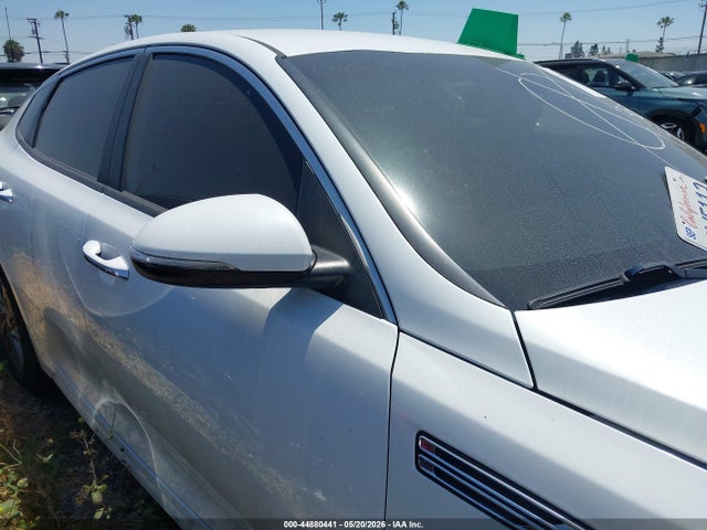 5XXGT4L39KG284345 KIA Optima Lx