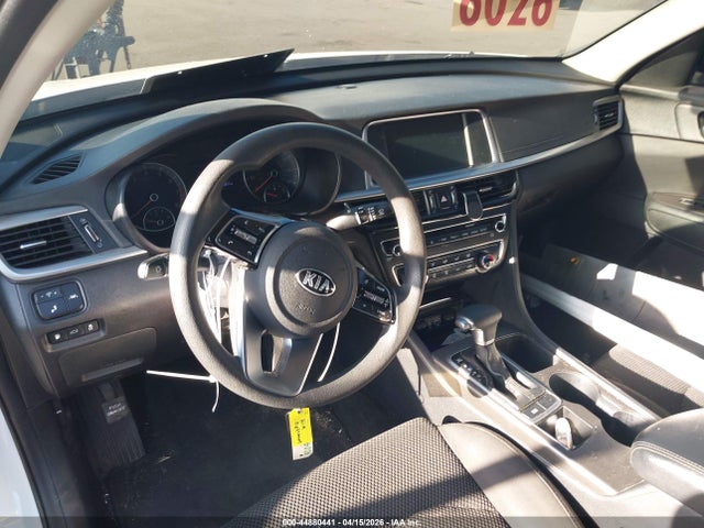 5XXGT4L39KG284345 KIA Optima Lx