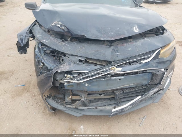 1G1ZC5ST0HF173554 Chevrolet Malibu 1fl