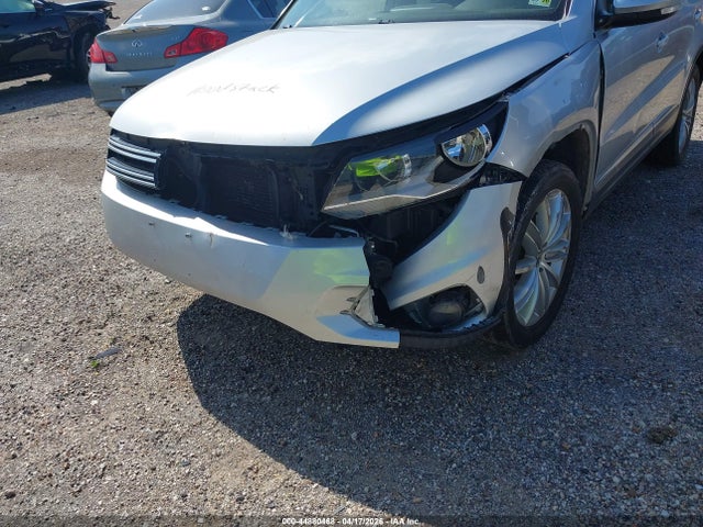 2014 Volkswagen Tiguan Sel მანქანა იყიდება აუქციონზე, vin: WVGAV3AX9EW573742, აუქციონის ნომერი: 44880468
