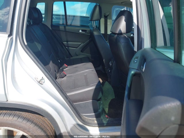 2014 Volkswagen Tiguan Sel მანქანა იყიდება აუქციონზე, vin: WVGAV3AX9EW573742, აუქციონის ნომერი: 44880468