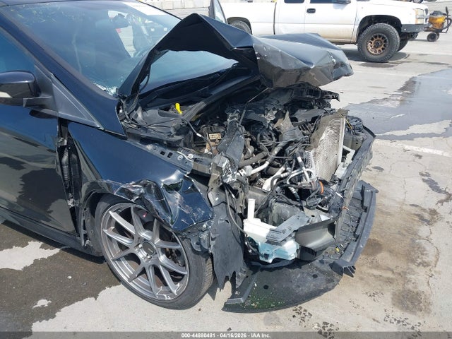 2016 Ford Focus St მანქანა იყიდება აუქციონზე, vin: 1FADP3L97GL221618, აუქციონის ნომერი: 44880481
