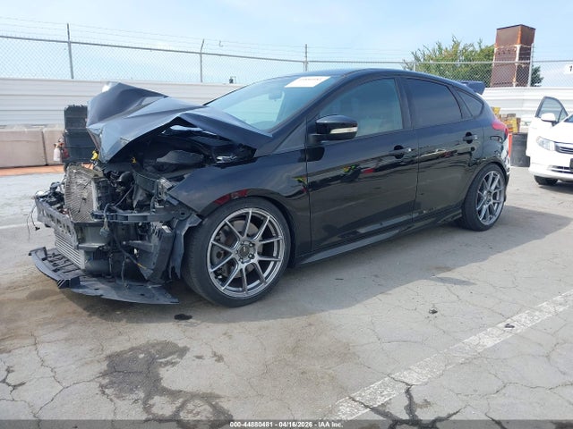 2016 Ford Focus St მანქანა იყიდება აუქციონზე, vin: 1FADP3L97GL221618, აუქციონის ნომერი: 44880481