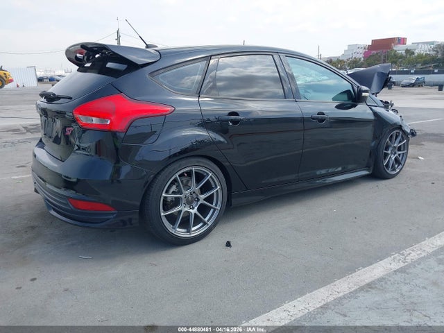 2016 Ford Focus St მანქანა იყიდება აუქციონზე, vin: 1FADP3L97GL221618, აუქციონის ნომერი: 44880481