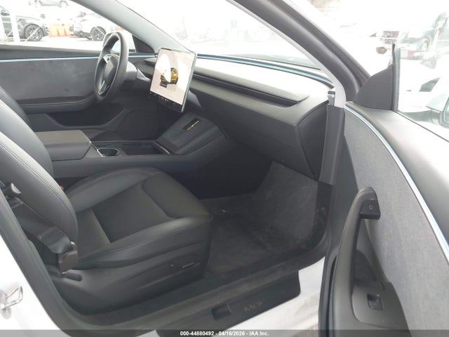 Продаж на аукціоні авто 2024 Tesla Model 3 Long Range Dual Motor All-wheel Drive/rear-wheel Drive, vin: 5YJ3E1EA3RF860897, номер лоту: 44880492