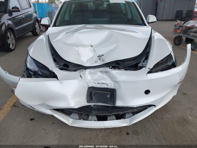 Продаж на аукціоні авто 2024 Tesla Model 3 Long Range Dual Motor All-wheel Drive/rear-wheel Drive, vin: 5YJ3E1EA3RF860897, номер лоту: 44880492