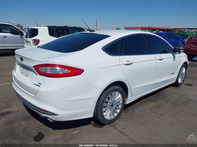 3FA6P0LU4ER128873 Ford Fusion Hybrid Se