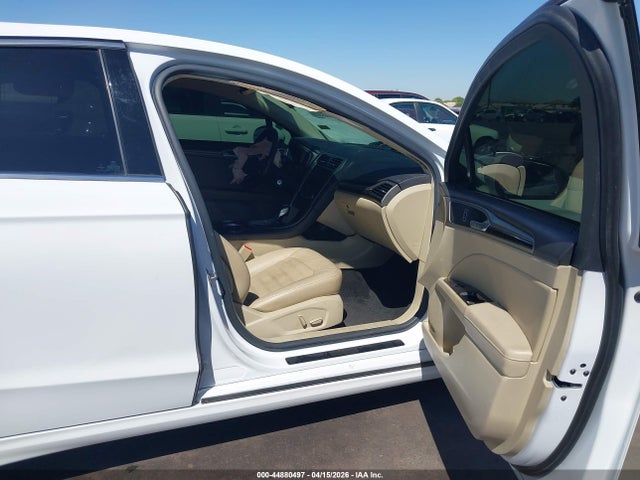 3FA6P0LU4ER128873 Ford Fusion Hybrid Se