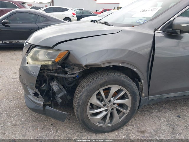 2015 Nissan Rogue Sl მანქანა იყიდება აუქციონზე, vin: 5N1AT2MT1FC812115, აუქციონის ნომერი: 44880508