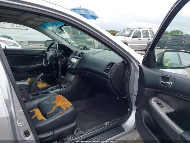 2005 Honda Accord 2.4 Ex მანქანა იყიდება აუქციონზე, vin: 1HGCM56815A101398, აუქციონის ნომერი: 44880509