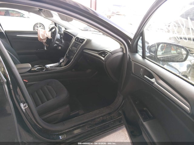 44880514 :رقم المزاد ، 3FA6P0H7XDR226257 vin ، 2013 Ford Fusion Se مزاد بيع