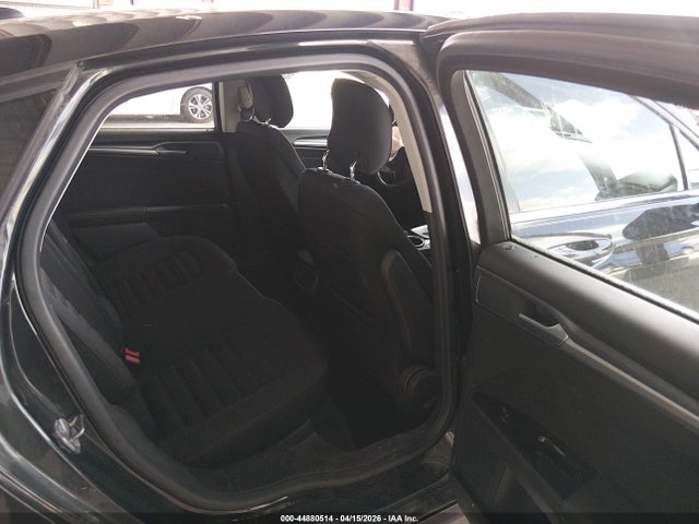 44880514 :رقم المزاد ، 3FA6P0H7XDR226257 vin ، 2013 Ford Fusion Se مزاد بيع