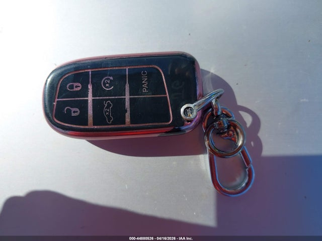 2015 Dodge Challenger R/t Plus მანქანა იყიდება აუქციონზე, vin: 2C3CDZBT4FH911602, აუქციონის ნომერი: 44880526