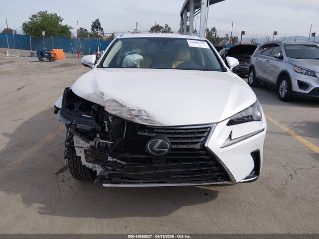 JTJGJRDZ4L5009653 Lexus NX 300H