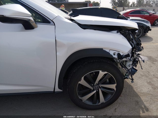 JTJGJRDZ4L5009653 Lexus NX 300H