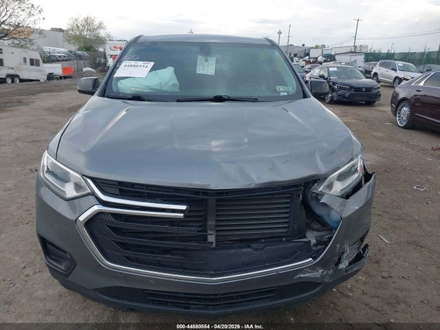 Chevrolet Traverse Ls 2018 1GNERFKW5JJ223590 Image 12