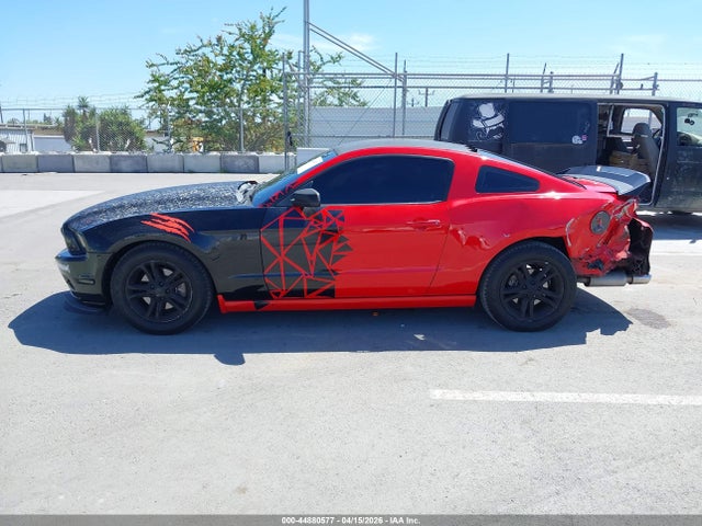 1ZVBP8AM0E5311665 Ford Mustang V6 Premium