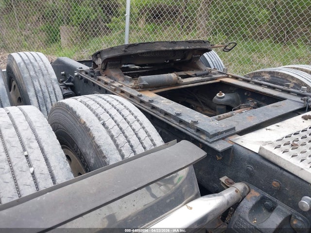 1996 Peterbilt 379 მანქანა იყიდება აუქციონზე, vin: 1XP5DR9X9TN414446, აუქციონის ნომერი: 44880596