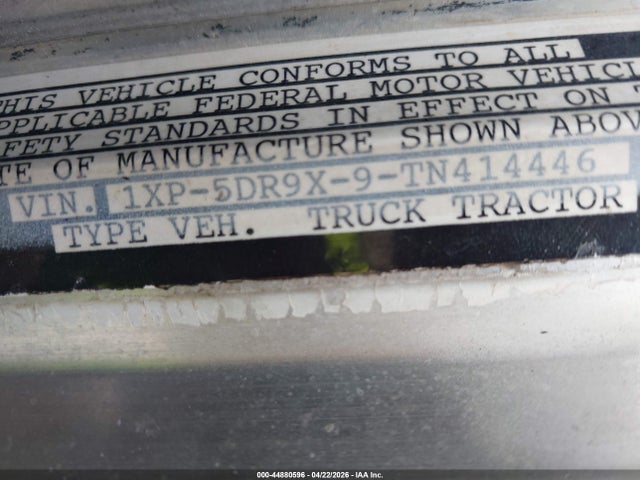 1996 Peterbilt 379 მანქანა იყიდება აუქციონზე, vin: 1XP5DR9X9TN414446, აუქციონის ნომერი: 44880596
