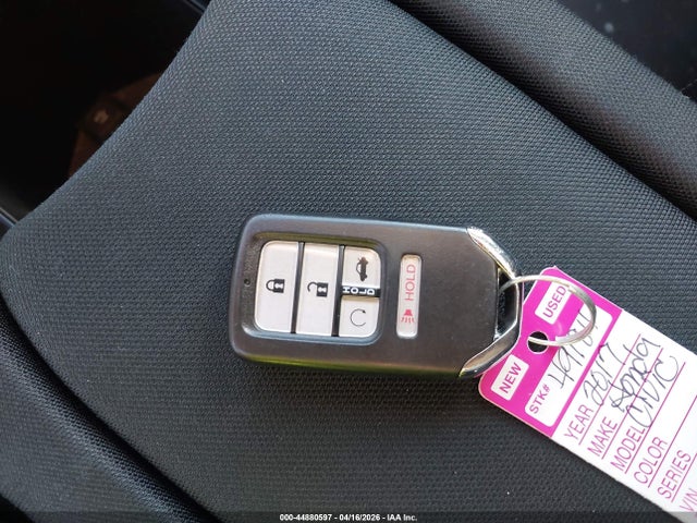 44880597 :رقم المزاد ، 19XFC1F36HE002444 vin ، 2017 Honda Civic Ex-t مزاد بيع
