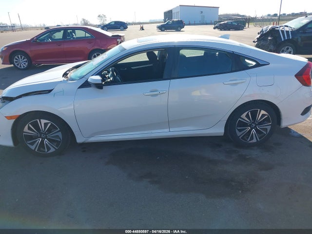 44880597 :رقم المزاد ، 19XFC1F36HE002444 vin ، 2017 Honda Civic Ex-t مزاد بيع