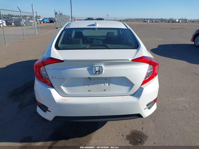 44880597 :رقم المزاد ، 19XFC1F36HE002444 vin ، 2017 Honda Civic Ex-t مزاد بيع