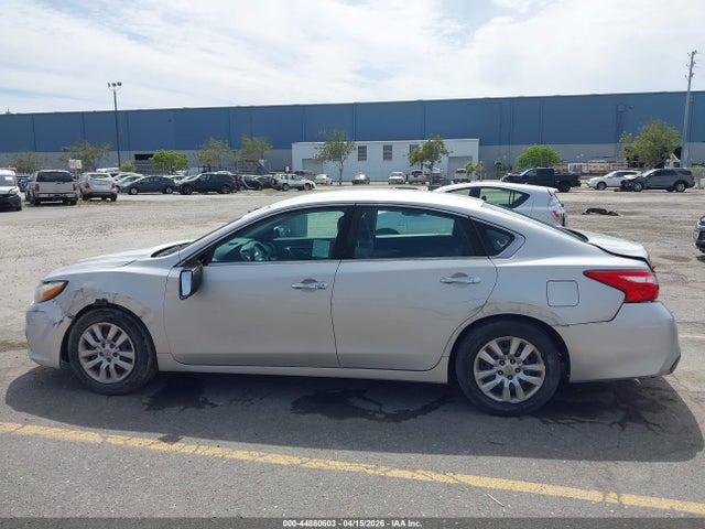 1N4AL3AP5HC293869 Nissan Altima 2.5 S
