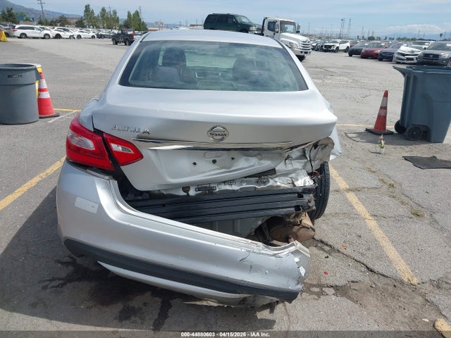 1N4AL3AP5HC293869 Nissan Altima 2.5 S