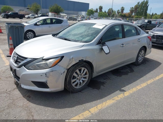 1N4AL3AP5HC293869 Nissan Altima 2.5 S