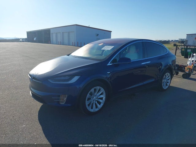 2018 Tesla Model X 100d/75d/p100d მანქანა იყიდება აუქციონზე, vin: 5YJXCBE24JF126456, აუქციონის ნომერი: 44880604