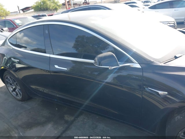 Auction sale of the 2019 Tesla Model 3 Long Range/mid Range/standard Range/standard Range Plus, vin: 5YJ3E1EA4KF395553, lot number: 44880605
