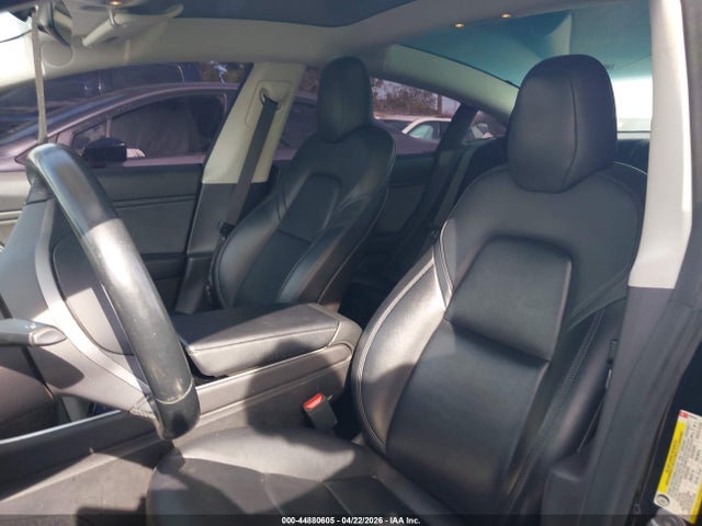 Auction sale of the 2019 Tesla Model 3 Long Range/mid Range/standard Range/standard Range Plus, vin: 5YJ3E1EA4KF395553, lot number: 44880605