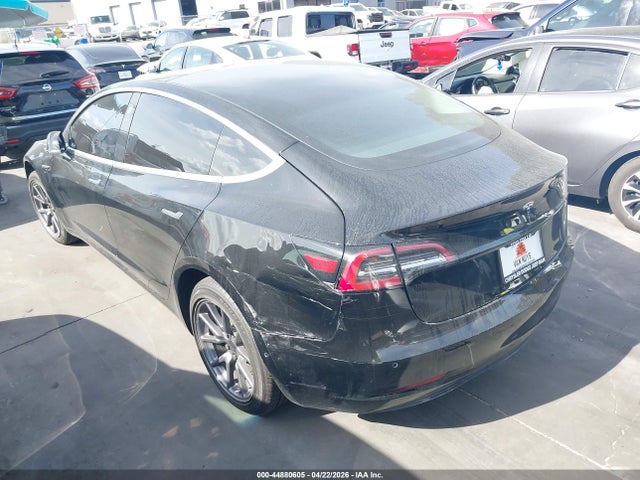 Auction sale of the 2019 Tesla Model 3 Long Range/mid Range/standard Range/standard Range Plus, vin: 5YJ3E1EA4KF395553, lot number: 44880605