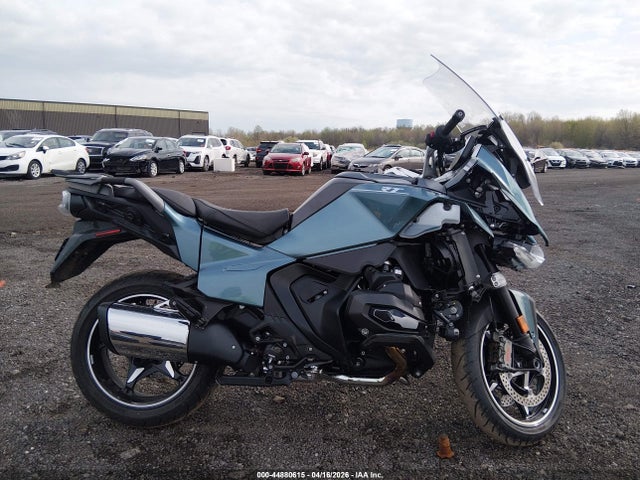 Продажа на аукционе авто 2026 Bmw R 1300 Rt/rt-p, vin: WB10M4306T6M62777, номер лота: 44880615