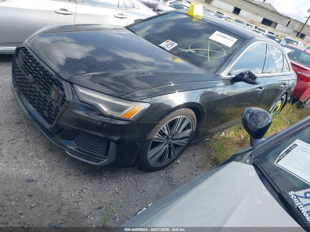 2019 AUDI A6 WAUL2AF28KN021784 Photo 1