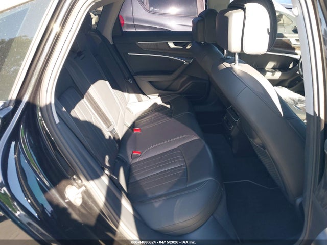 2019 AUDI A6 WAUL2AF28KN021784 Photo 7