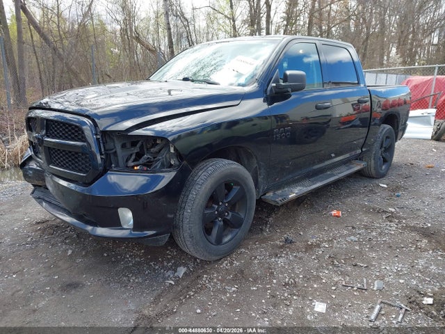 44880630 :رقم المزاد ، 1C6RR7KGXHS829035 vin ، 2017 Ram 1500 Express  4x4 5'7 Box مزاد بيع