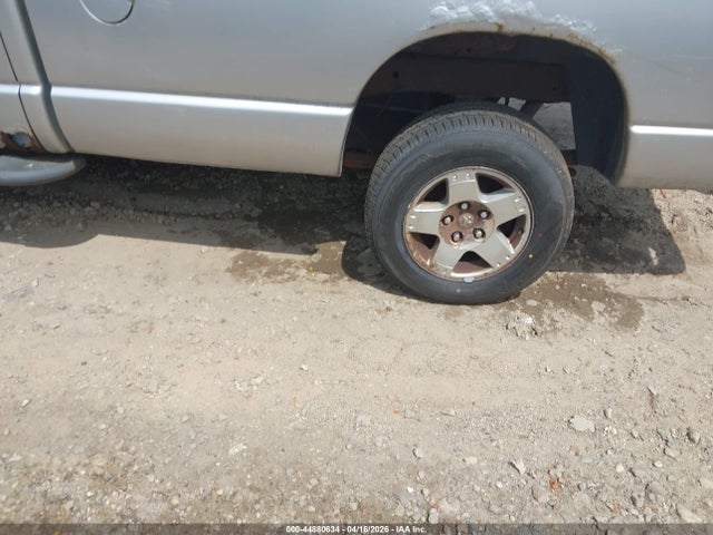 44880634 :رقم المزاد ، 1D7HU18DX5J592924 vin ، 2005 Dodge Ram 1500 Slt/laramie مزاد بيع