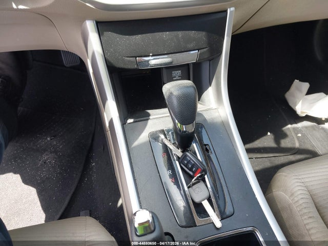 1HGCR2F39EA196670 Honda ACCORD LX
