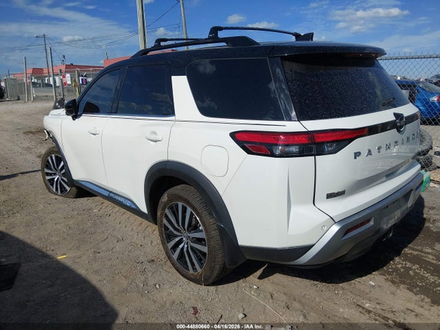 2023 Nissan Pathfinder Platinum 4wd მანქანა იყიდება აუქციონზე, vin: 5N1DR3DK7PC207574, აუქციონის ნომერი: 44880660