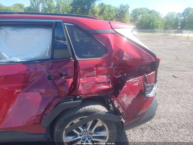 Aukcja sprzedaży 2019 Toyota Rav4 Xle Premium, vin: JTMA1RFV9KD042431, numer aukcji: 44880669