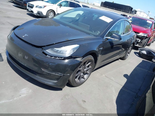 Продажа на аукционе авто 2019 Tesla Model 3 Long Range/mid Range/standard Range/standard Range Plus, vin: 5YJ3E1EA4KF313188, номер лота: 44880670