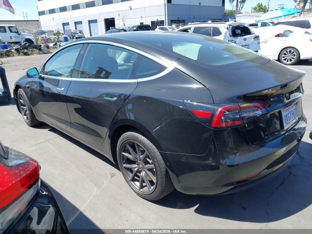 Продажа на аукционе авто 2019 Tesla Model 3 Long Range/mid Range/standard Range/standard Range Plus, vin: 5YJ3E1EA4KF313188, номер лота: 44880670