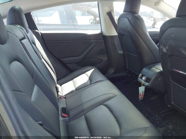 Продажа на аукционе авто 2019 Tesla Model 3 Long Range/mid Range/standard Range/standard Range Plus, vin: 5YJ3E1EA4KF313188, номер лота: 44880670