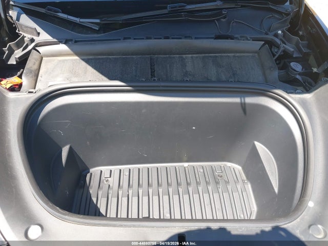 Продаж на аукціоні авто 2024 Tesla Model Y Long Range Single Motor Rear-wheel Drive/rwd, vin: 7SAYGDED9RF011422, номер лоту: 44880755